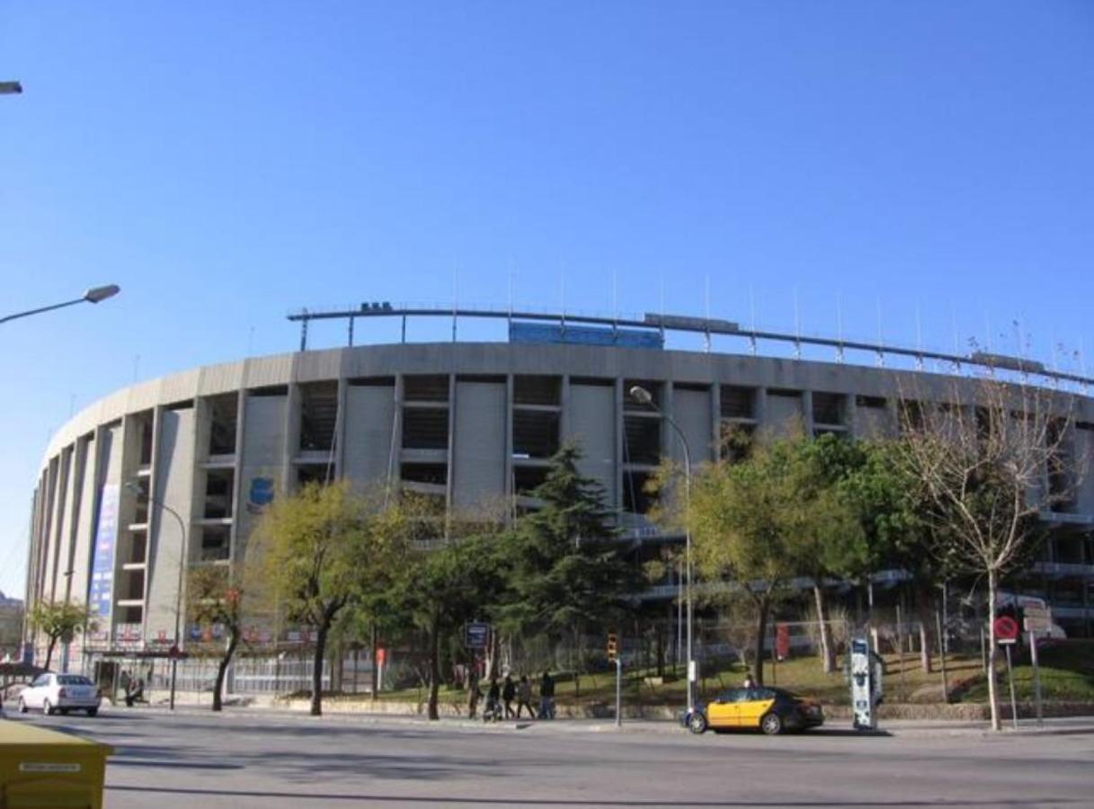 Ramblasrentals Chic & Spacious Flat Pool Table 15M Ramblas - Parking - Wifi برشلونة المظهر الخارجي الصورة